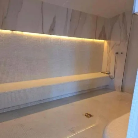 Bel-marina Pool & Apartamento *